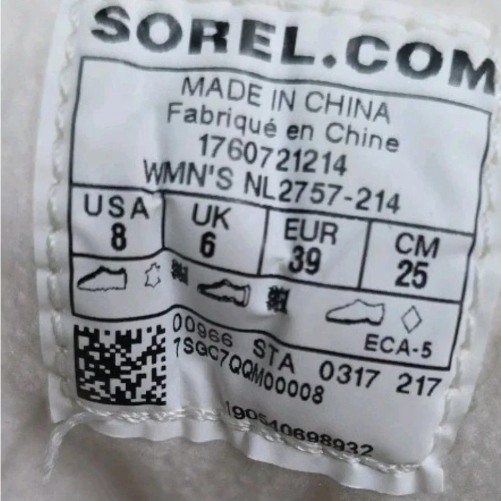 Sorel Women's Beige and Gray Winter Boots - Picture 4 of 5